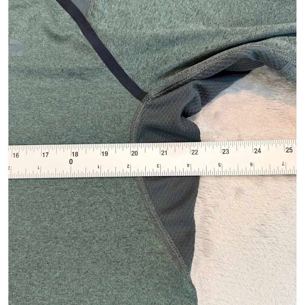 The‎ North Face Mens 1/4 Zip Pullover FlashDry-XD Performance Top Green Large